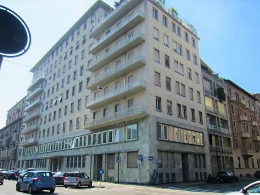 Immagine 1 di Ufficio in vendita  in Corso Giacomo Matteotti, N. 39 Bis a Torino