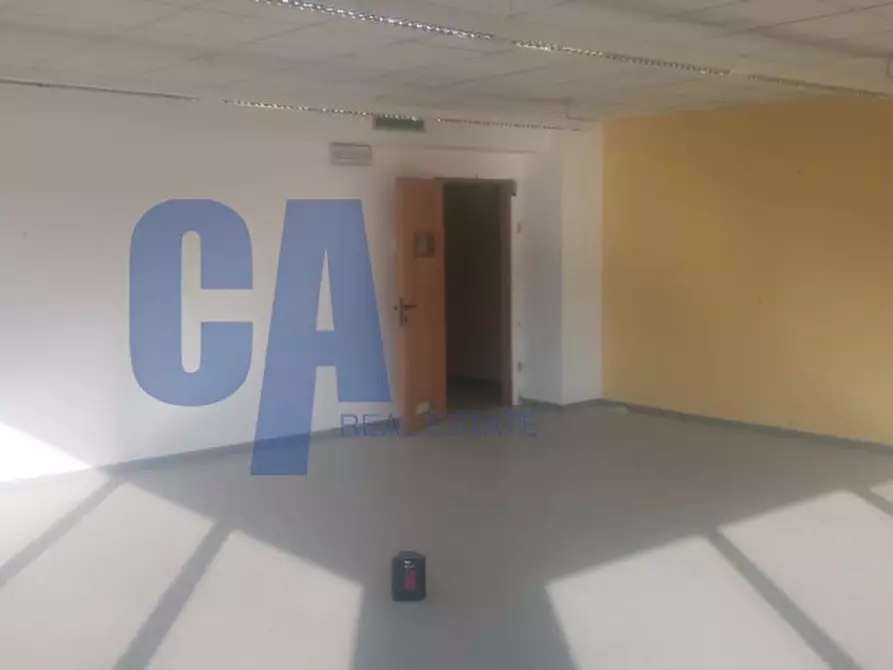 Immagine 17 di Ufficio in affitto  in STRADA MILANO FIORI a Assago