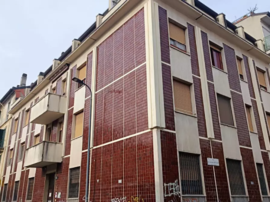 Immagine 2 di Appartamento in vendita  in Via Candiani 112 a Milano
