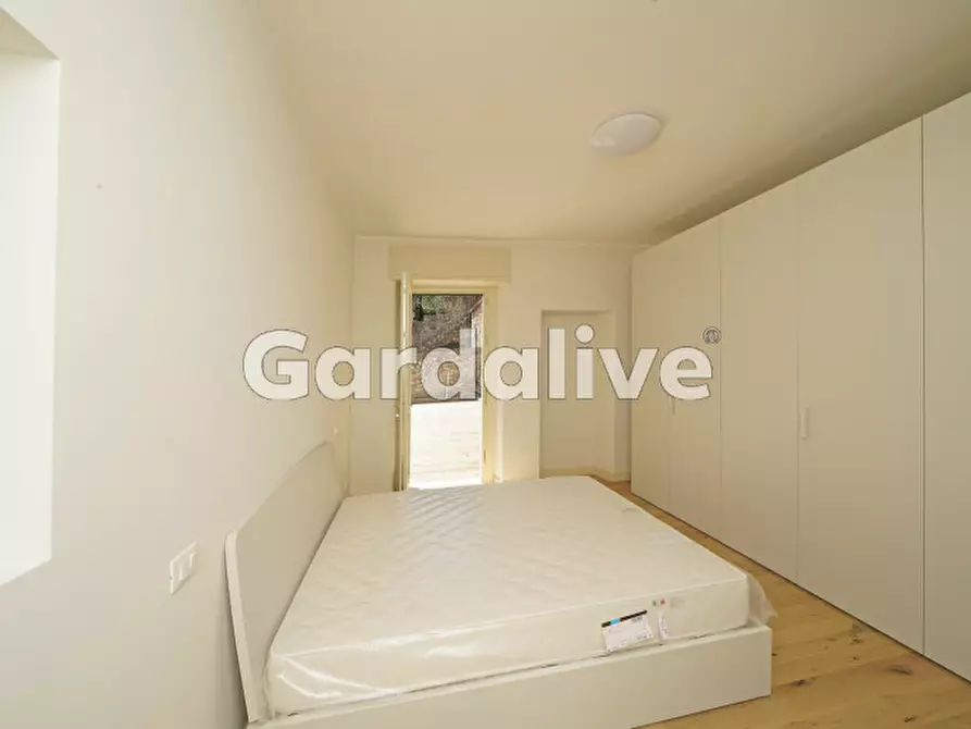 Immagine 8 di Appartamento in vendita  a Gargnano