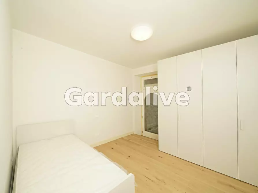 Immagine 9 di Appartamento in vendita  a Gargnano