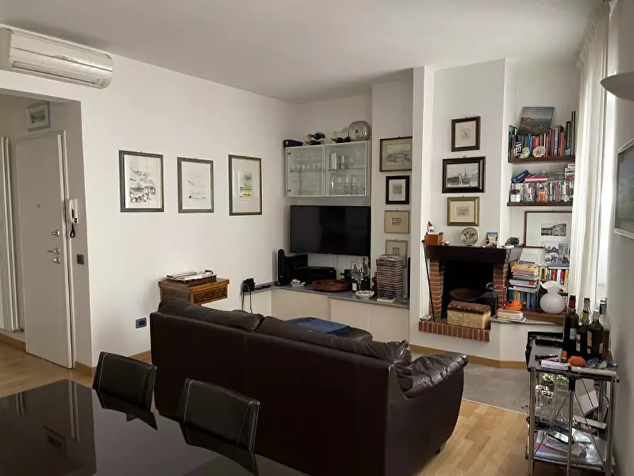 Immagine 4 di Appartamento in vendita  in Corso Garibaldi a Ancona