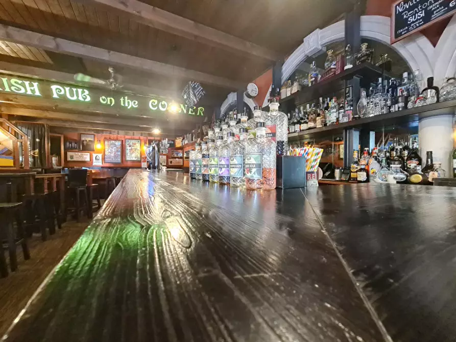 Immagine 13 di Attività commerciale in vendita  in Via Previtali a Abano Terme