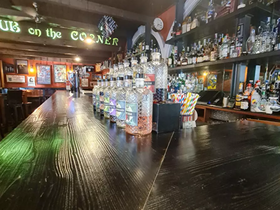 Immagine 14 di Attività commerciale in vendita  in Via Previtali a Abano Terme