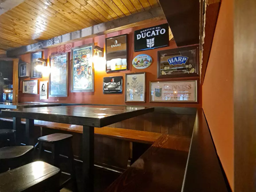 Immagine 16 di Attività commerciale in vendita  in Via Previtali a Abano Terme