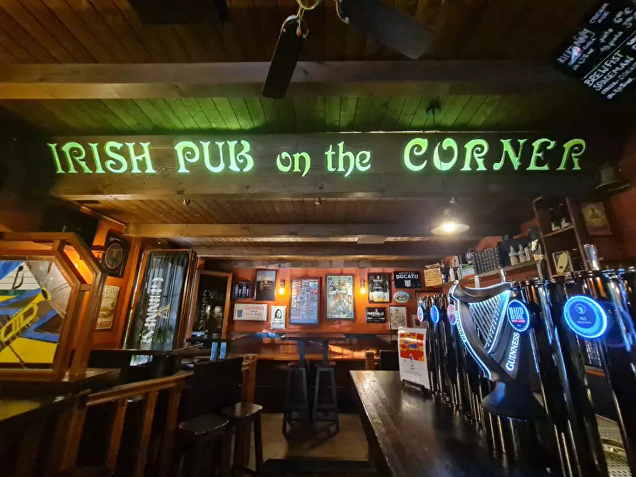 Immagine 20 di Attività commerciale in vendita  in Via Previtali a Abano Terme