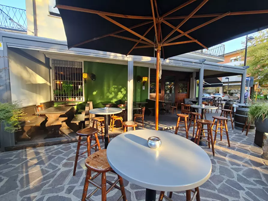 Immagine 24 di Attività commerciale in vendita  in Via Previtali a Abano Terme