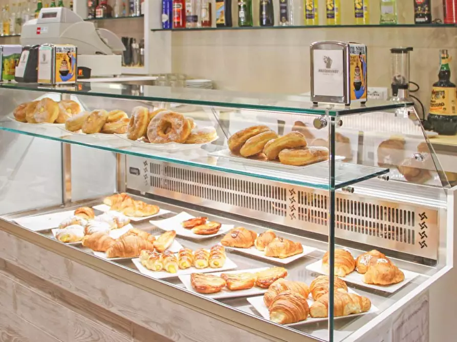 Immagine 3 di Attività commerciale in vendita  in via cadorna a Montevarchi