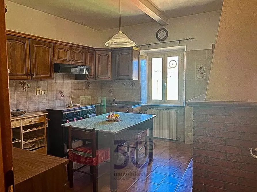 Immagine 1 di Appartamento in vendita  in chiassa superiore a Arezzo