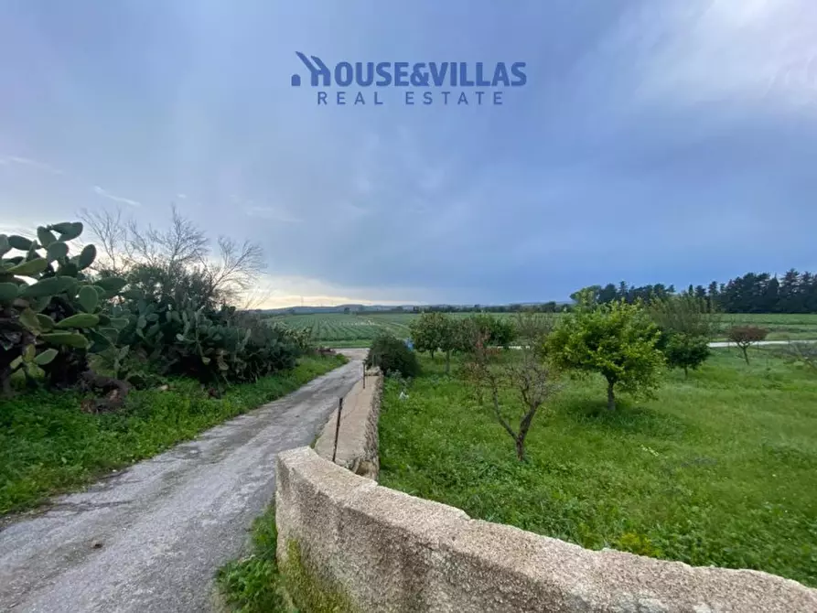 Immagine 12 di Villa in vendita  in sp19 noto a Noto