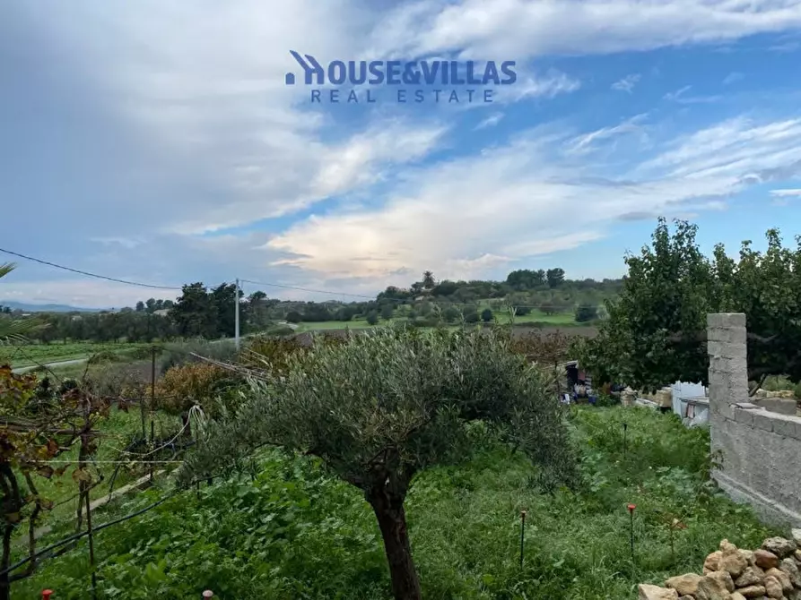 Immagine 13 di Villa in vendita  in sp19 noto a Noto