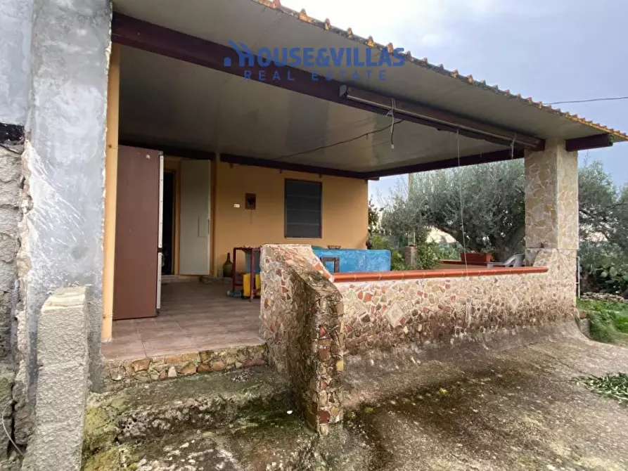 Immagine 14 di Villa in vendita  in sp19 noto a Noto