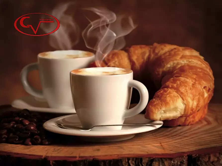 Immagine 3 di Attività commerciale in vendita  a Loro Ciuffenna