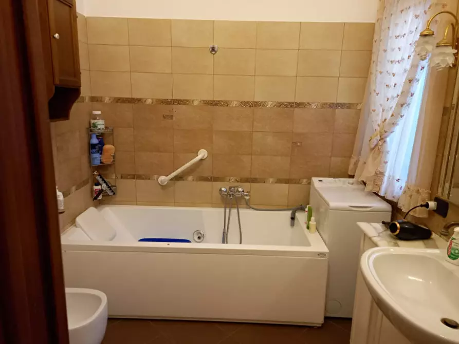 Immagine 35 di Villa in vendita  in via bologna a Fiano Romano