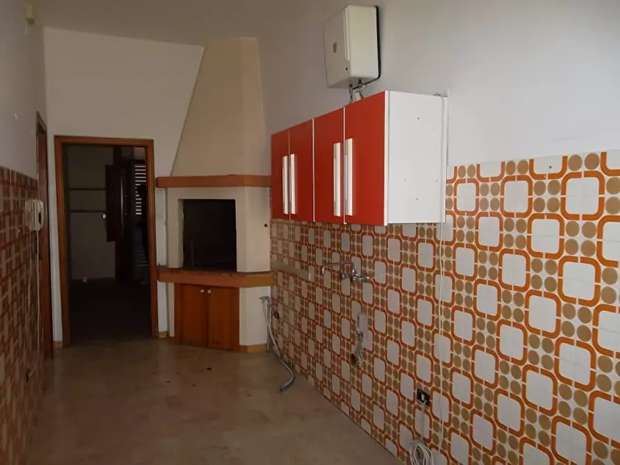 Immagine 10 di Casa indipendente in vendita  in Via Doria a Matino