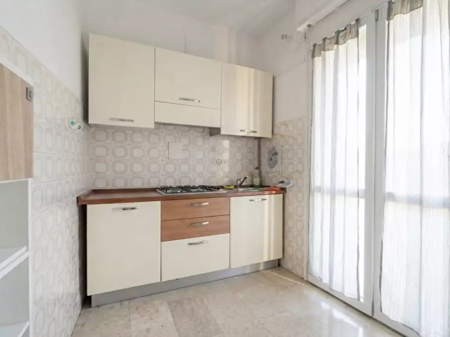 Immagine 16 di Appartamento in affitto  in via Ugo Foscolo a Padova