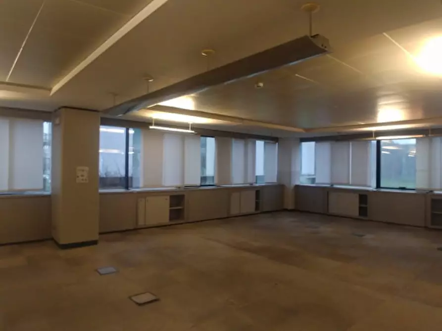 Immagine 5 di Ufficio in affitto  in STRADA 1 a Assago