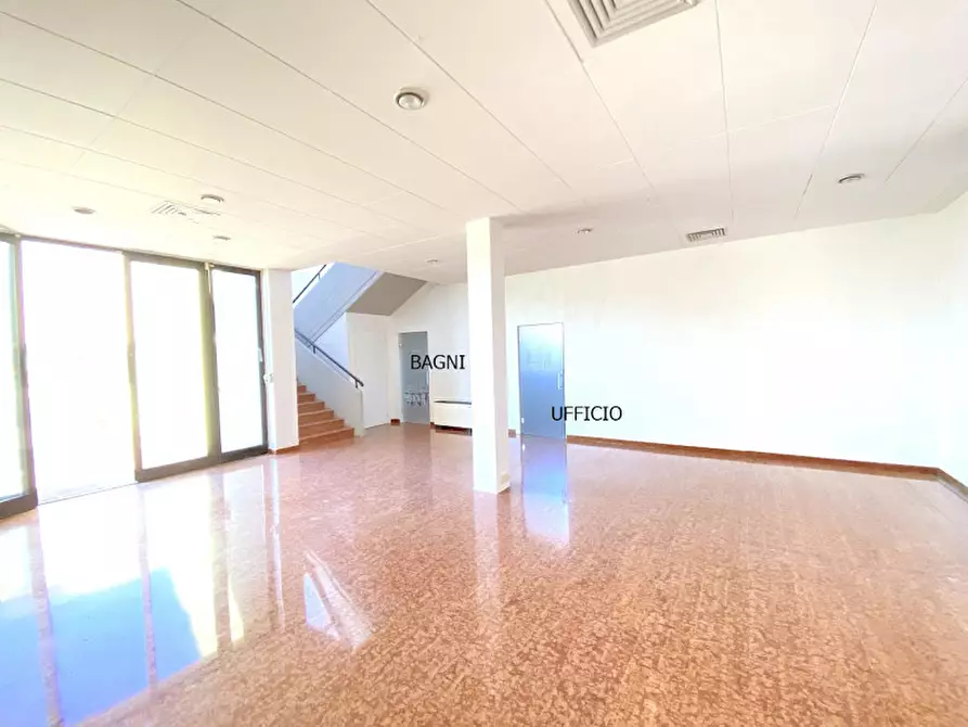 Immagine 4 di Ufficio in affitto  in SANTARCANGELO a Santarcangelo Di Romagna