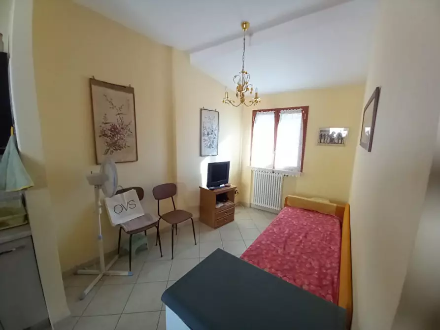 Immagine 4 di Appartamento in vendita  in via delle vigne a Sambuci