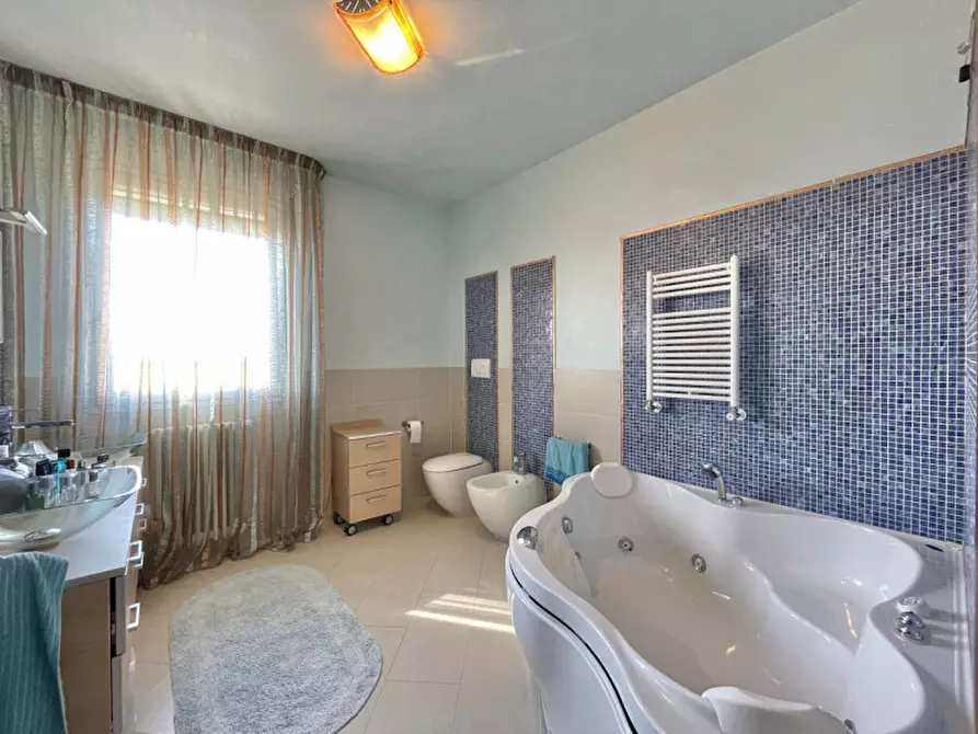 Immagine 20 di Casa indipendente in vendita  in via dell'artigianato a Granze