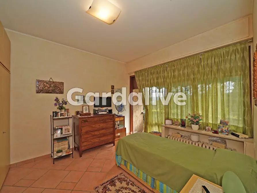 Immagine 12 di Attico in vendita  a Gardone Riviera