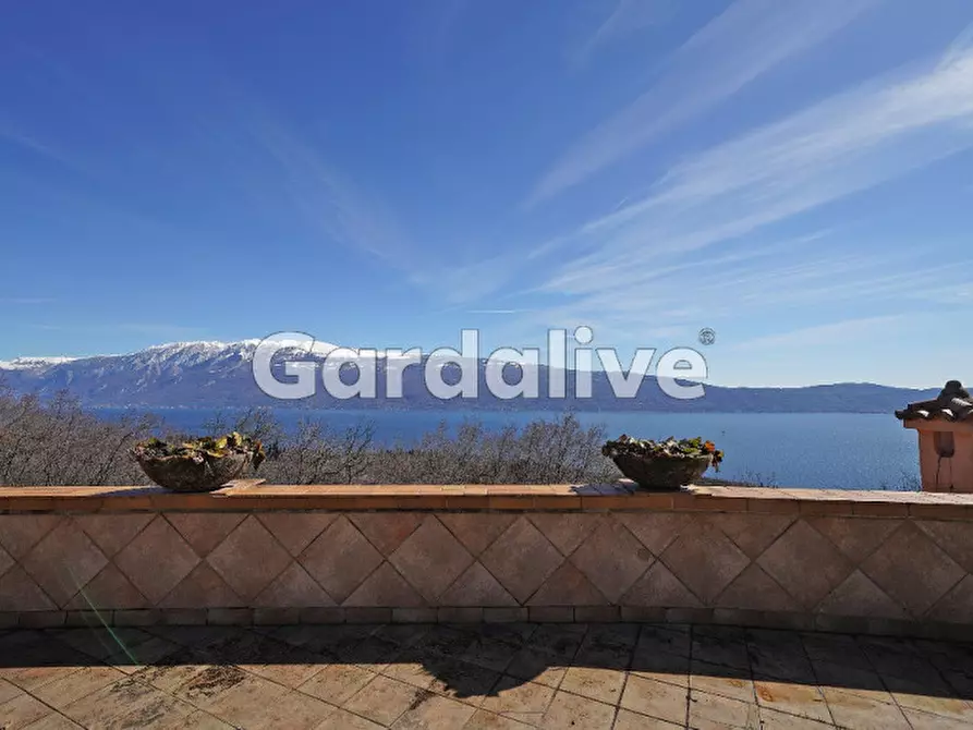 Immagine 5 di Casa indipendente in vendita  a Toscolano-Maderno