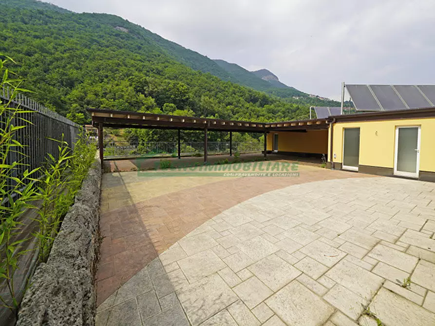 Immagine 14 di Loft/Open space in vendita  in Via Giuseppe Zanardelli a Villanuova Sul Clisi