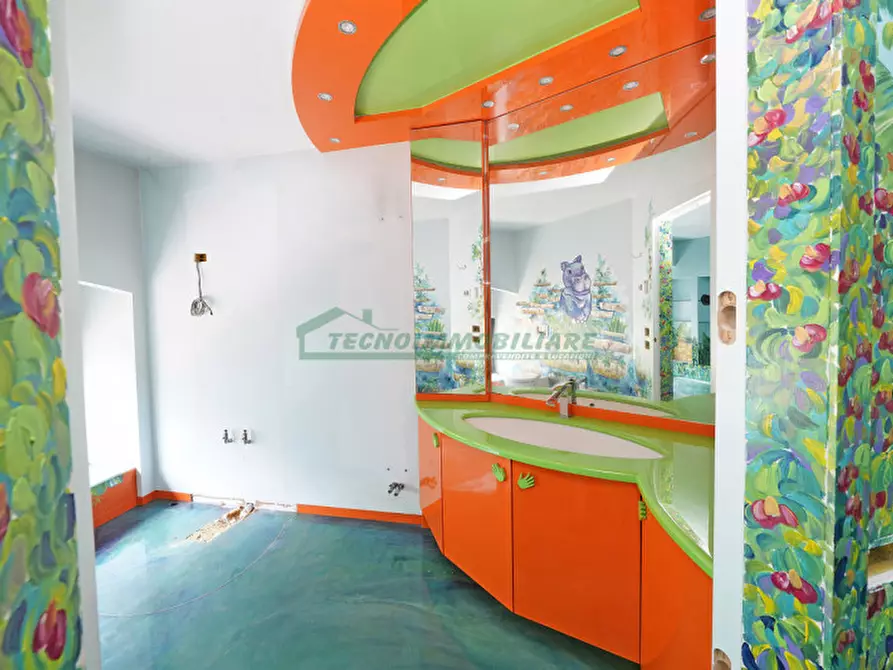 Immagine 34 di Loft/Open space in vendita  in Via Giuseppe Zanardelli a Villanuova Sul Clisi