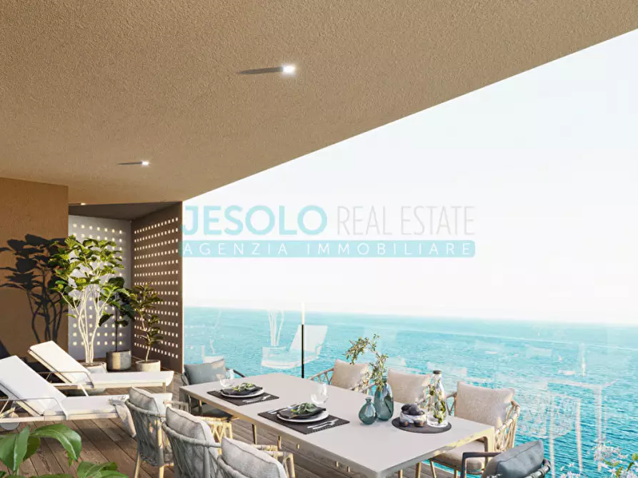 Immagine 3 di Appartamento in vendita  in Via Bafile a Jesolo