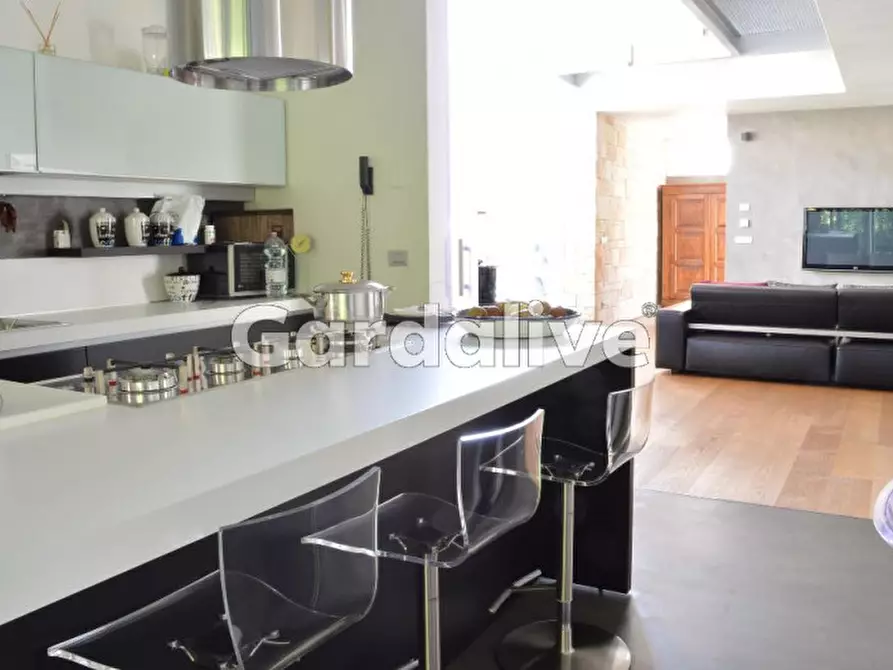 Immagine 6 di Villa in vendita  a Toscolano-Maderno