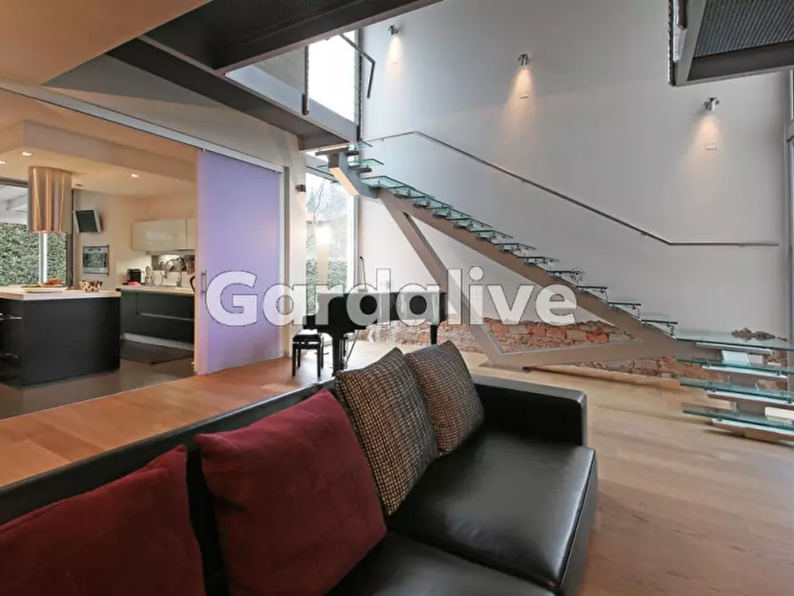 Immagine 8 di Villa in vendita  a Toscolano-Maderno