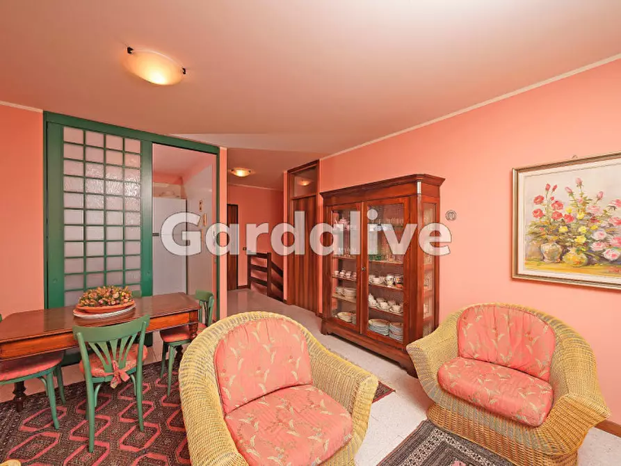 Immagine 5 di Appartamento in vendita  a Toscolano-Maderno