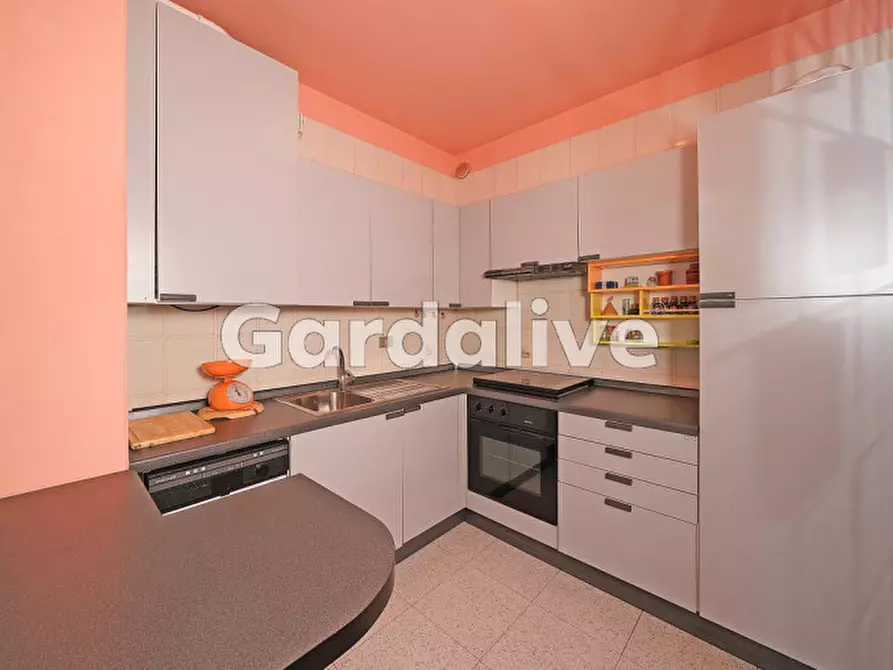 Immagine 6 di Appartamento in vendita  a Toscolano-Maderno