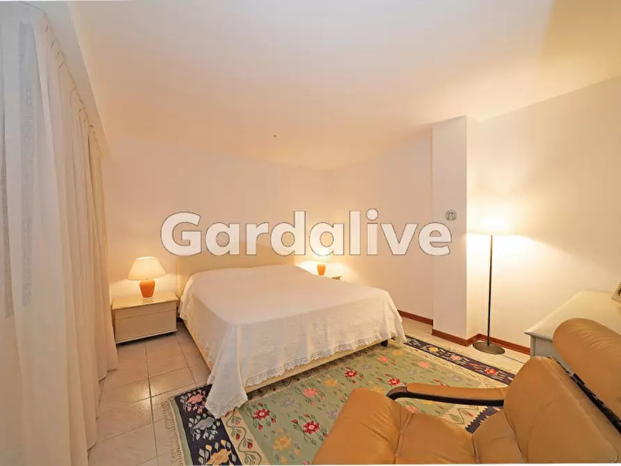 Immagine 8 di Appartamento in vendita  a Toscolano-Maderno