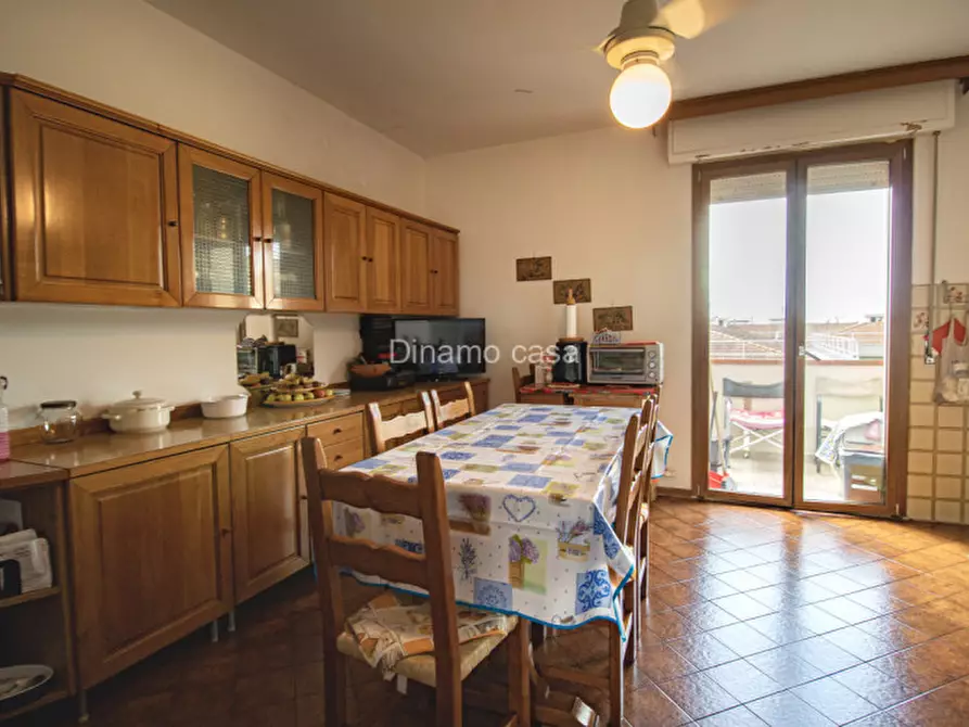 Immagine 5 di Appartamento in vendita  in Vi Don Giulio Facibeni a Prato