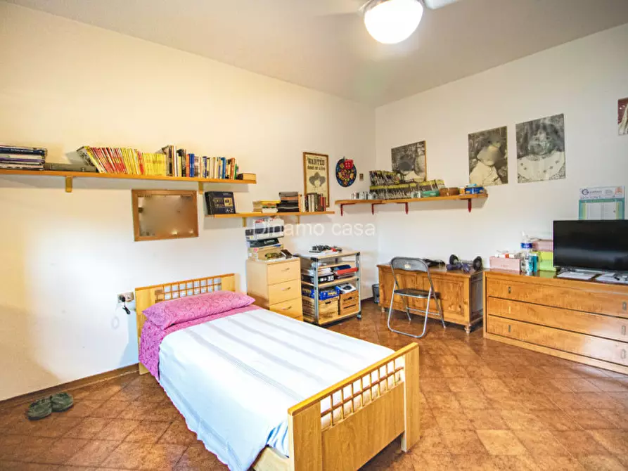 Immagine 11 di Appartamento in vendita  in Vi Don Giulio Facibeni a Prato