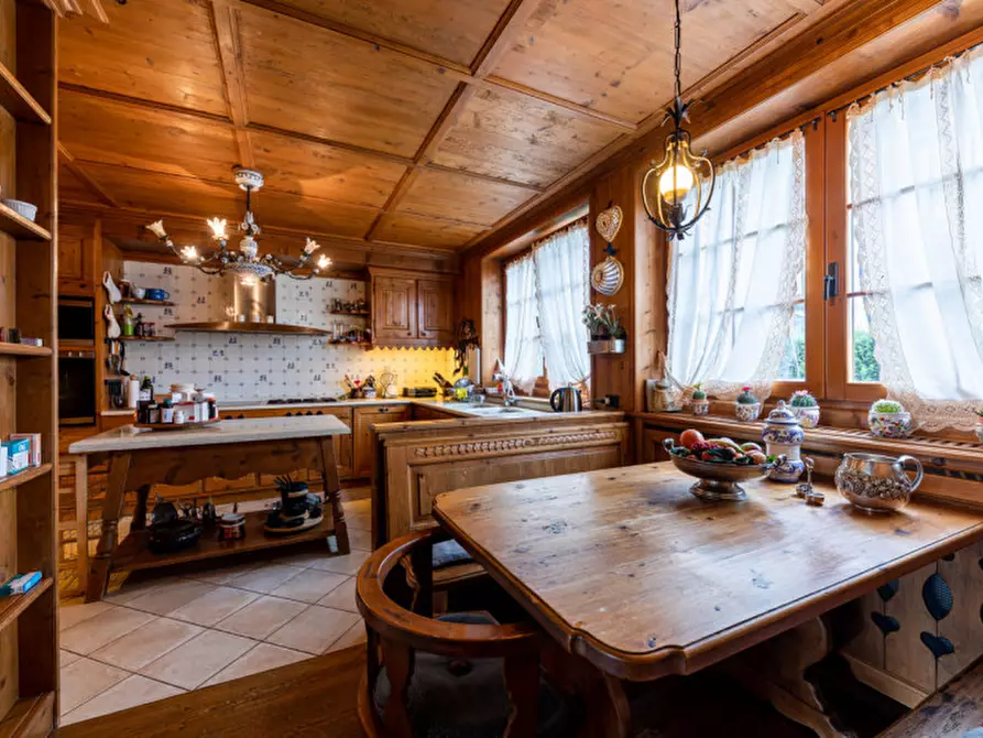 Immagine 7 di Appartamento in vendita  in Via Brigata Piemonte a Asiago