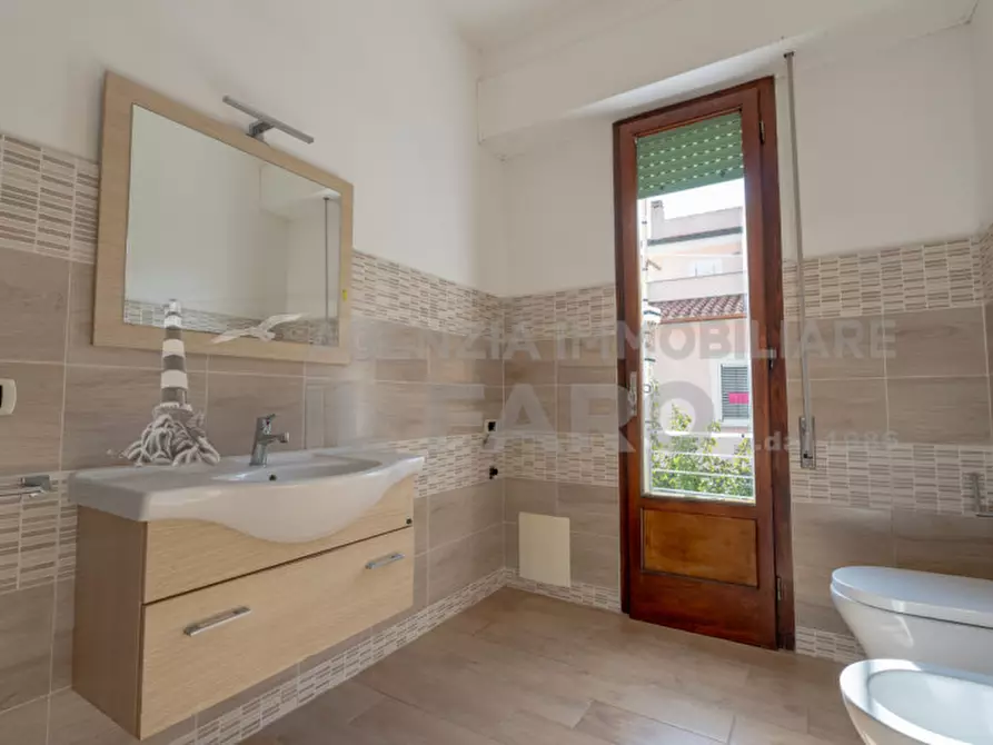 Immagine 19 di Appartamento in vendita  in Via Ammiraglio Magnaghi a La Maddalena