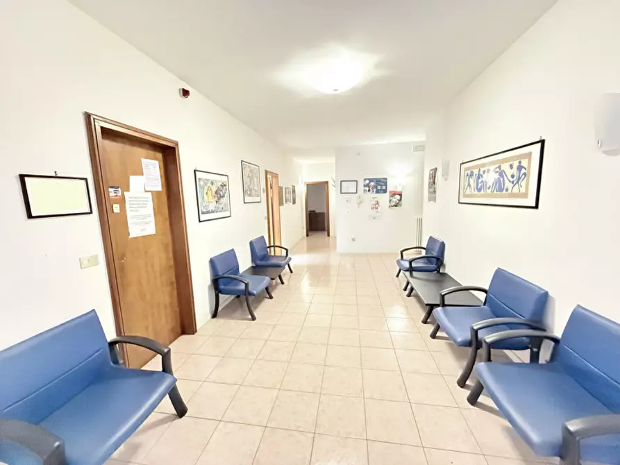 Immagine 1 di Ufficio in affitto  in VIA GARIBALDI 20 a Santarcangelo Di Romagna