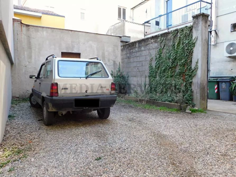 Immagine 23 di Appartamento in vendita  in corso Cavour n° 153 a Garlasco