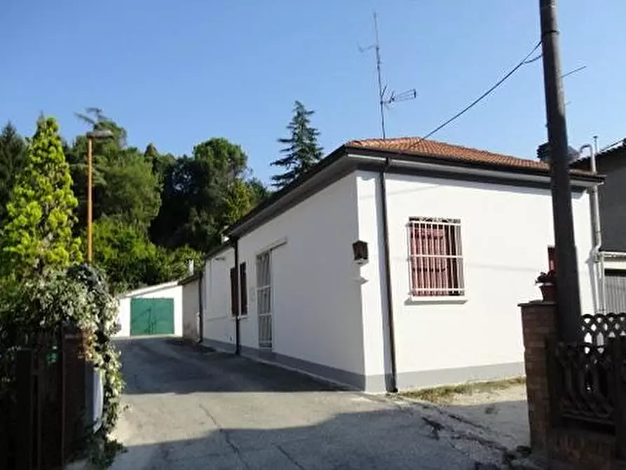 Immagine 1 di Appartamento in vendita  in VIA ROVERSANO a Cesena
