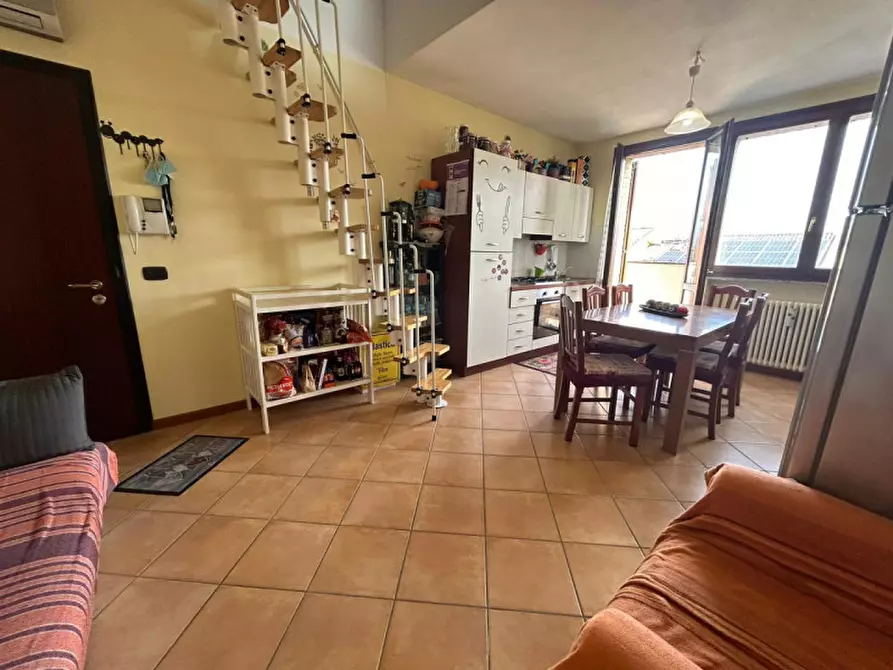 Immagine 2 di Appartamento in vendita  in Via Cantarana a Sorbolo Mezzani