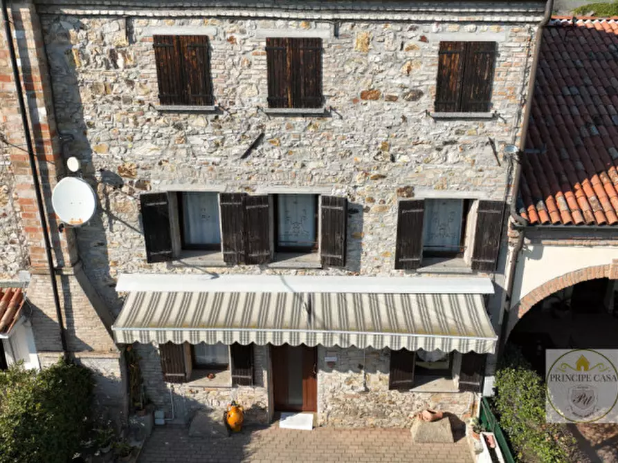 Immagine 3 di Rustico / casale in vendita  in Via Costa a Arqua' Petrarca