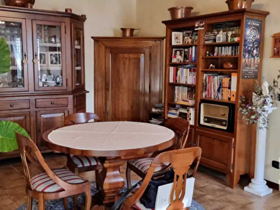 Immagine 6 di Rustico / casale in vendita  in Via Costa a Arqua' Petrarca