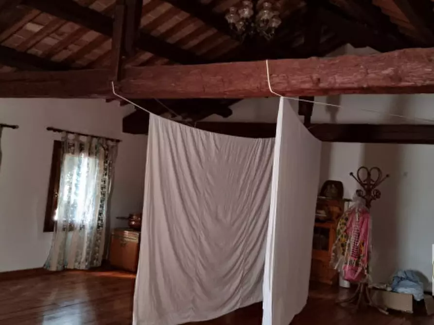 Immagine 12 di Rustico / casale in vendita  in Via Costa a Arqua' Petrarca
