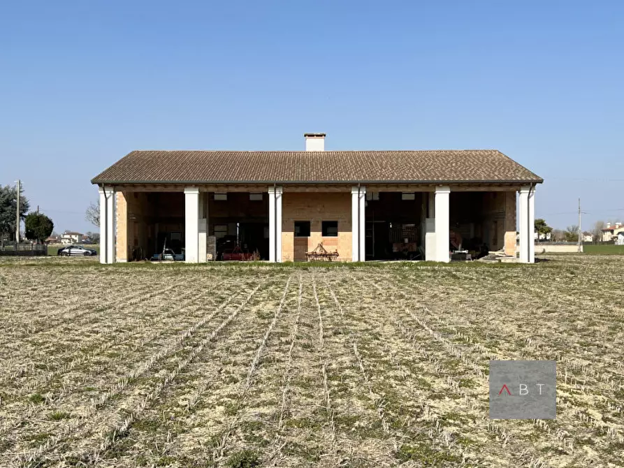 Immagine 1 di Casa bifamiliare in vendita  a Villa Del Conte