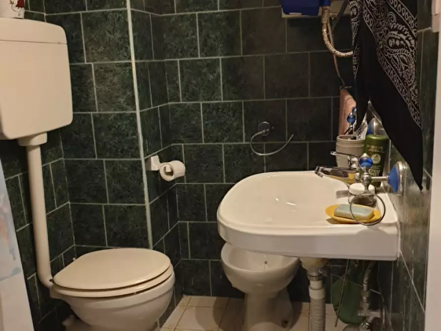 Immagine 1 di Appartamento in affitto  in Vico banchi nuovi a Napoli