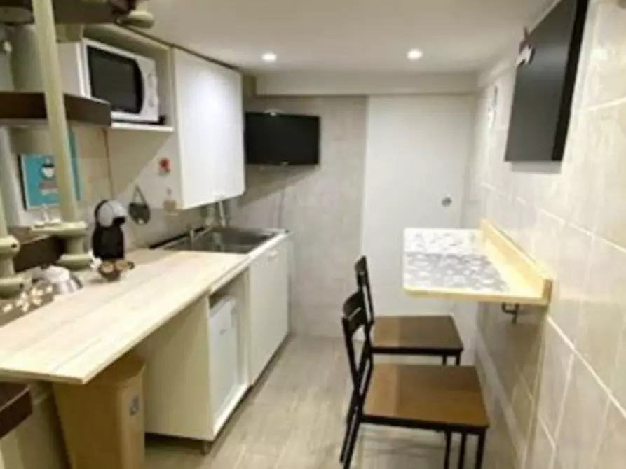 Immagine 5 di Appartamento in affitto  in Vico banchi nuovi a Napoli