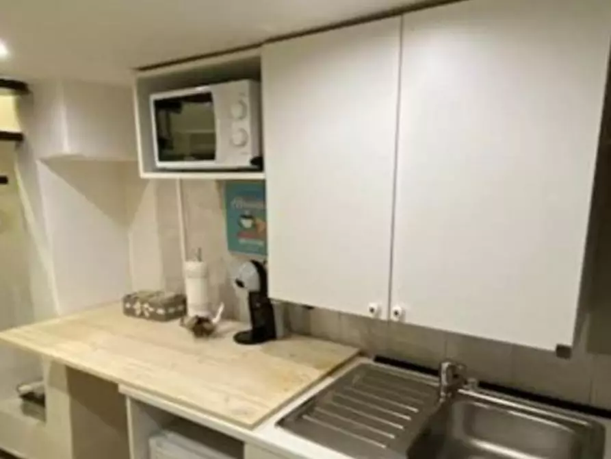 Immagine 7 di Appartamento in affitto  in Vico banchi nuovi a Napoli