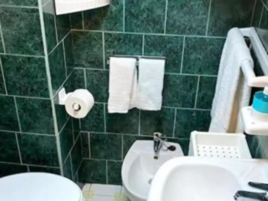 Immagine 16 di Appartamento in affitto  in Vico banchi nuovi a Napoli